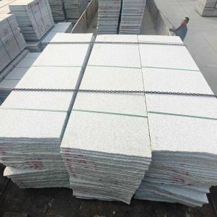 宿迁芝麻白毛板，石材毛板