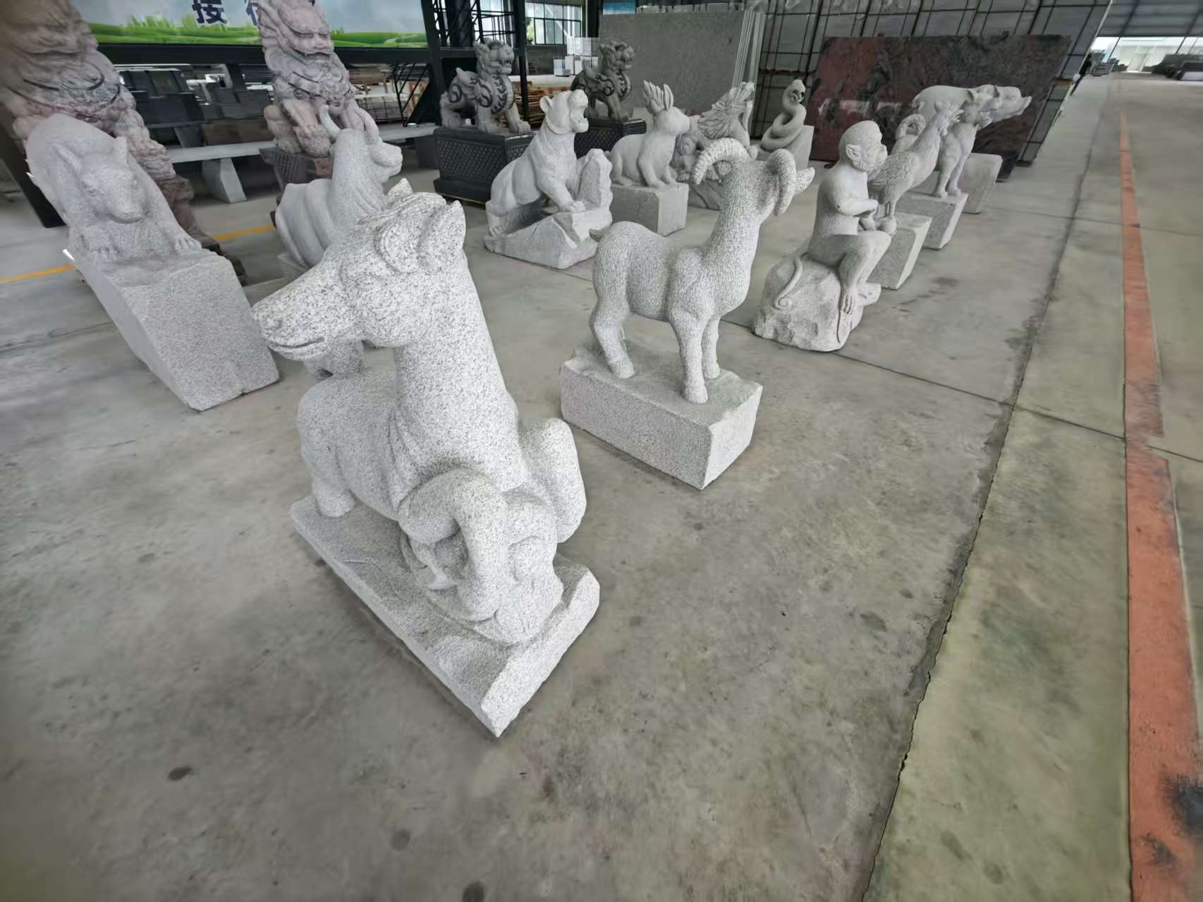 宿迁芝麻白雕刻 十二生肖 异形雕刻