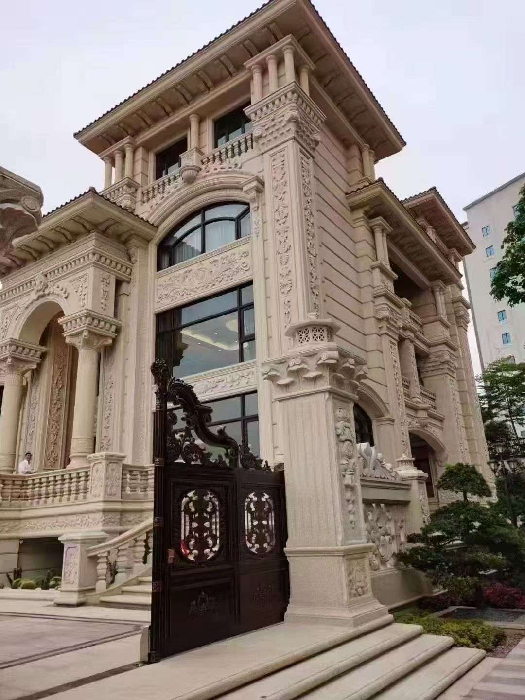 宿迁黄金麻别墅外墙异形定制