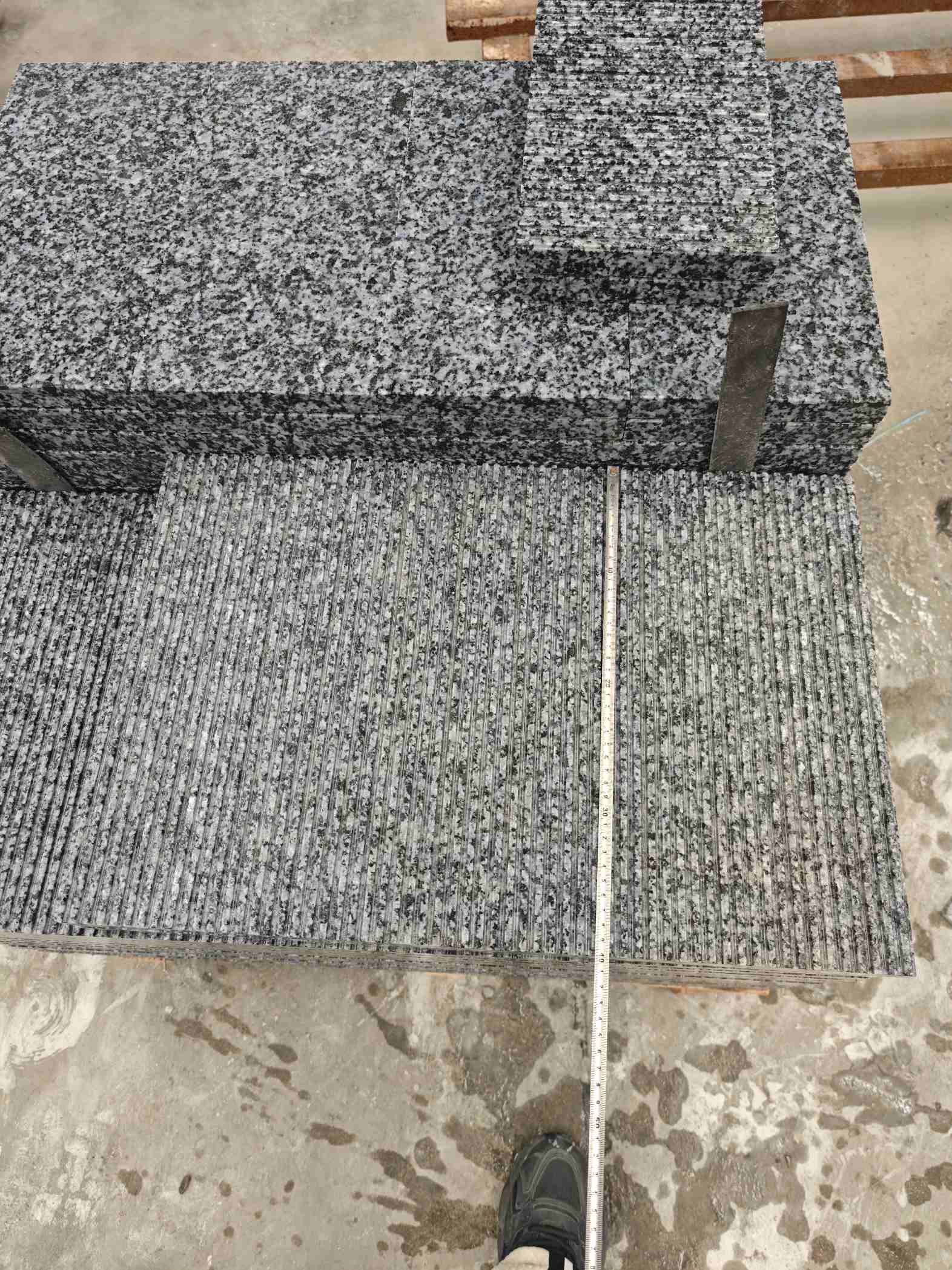 宿迁芝麻黑拉丝面